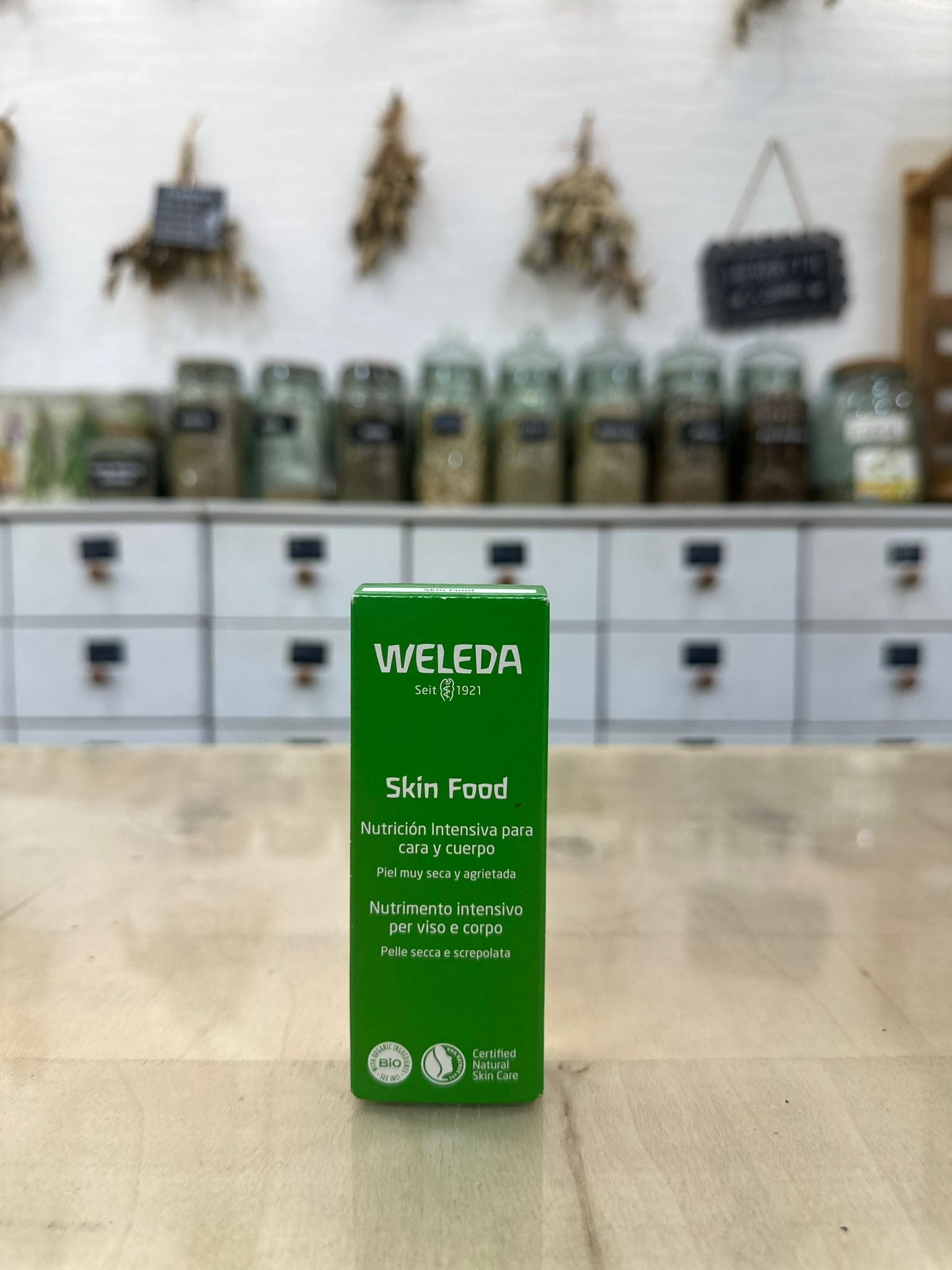 Skin food, Weleda. pequeña